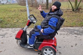 Promrzlého vozíčkáře v Brně odmítli na tísňové lince. Zachránili ho až dobrovolní hasiči - Novinky